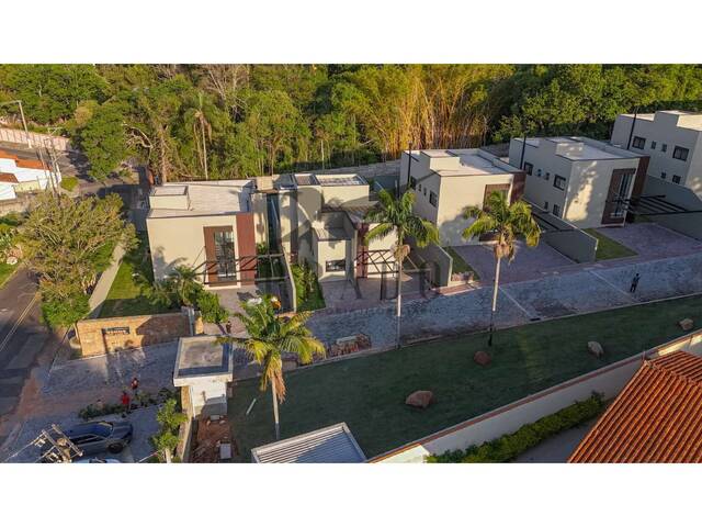 Sobrado para Venda em Atibaia - 5