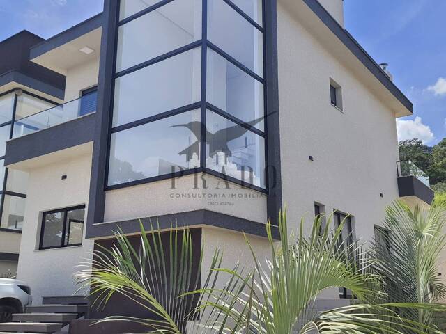 #676 - Casa para Venda em Atibaia - SP