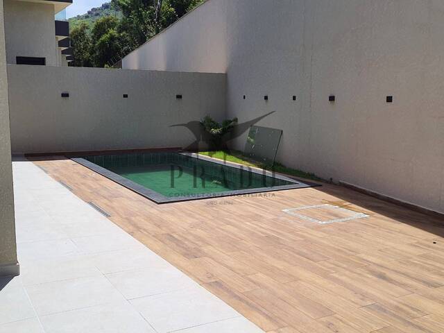 Casa para Venda em Atibaia - 5
