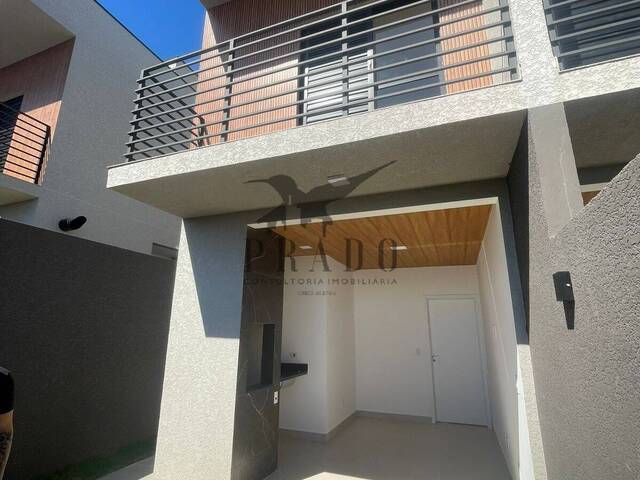 Casa para Venda em Atibaia - 2