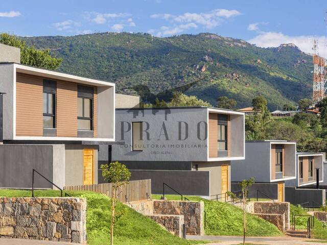 Casa para Venda em Atibaia - 2