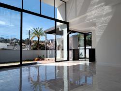 Casa para Venda em Atibaia - 2