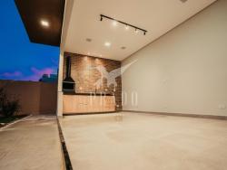 Casa para Venda em Atibaia - 5