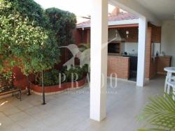 Casa para Venda em Atibaia - 2