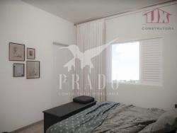 Sobrado para Venda em Atibaia - 4